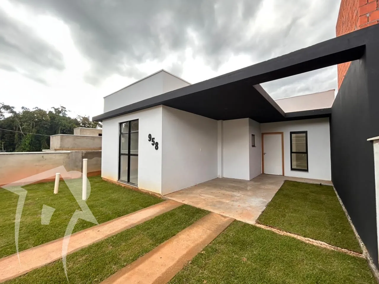 Iluminação Natural e Espaços Bem Distribuídos no Bairro Benedito — foto 2