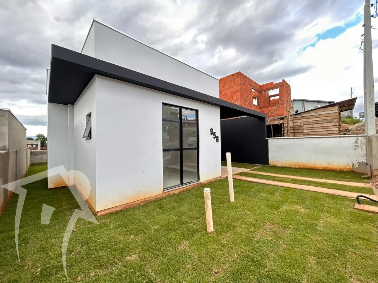 Iluminação Natural e Espaços Bem Distribuídos no Bairro Benedito — foto 5