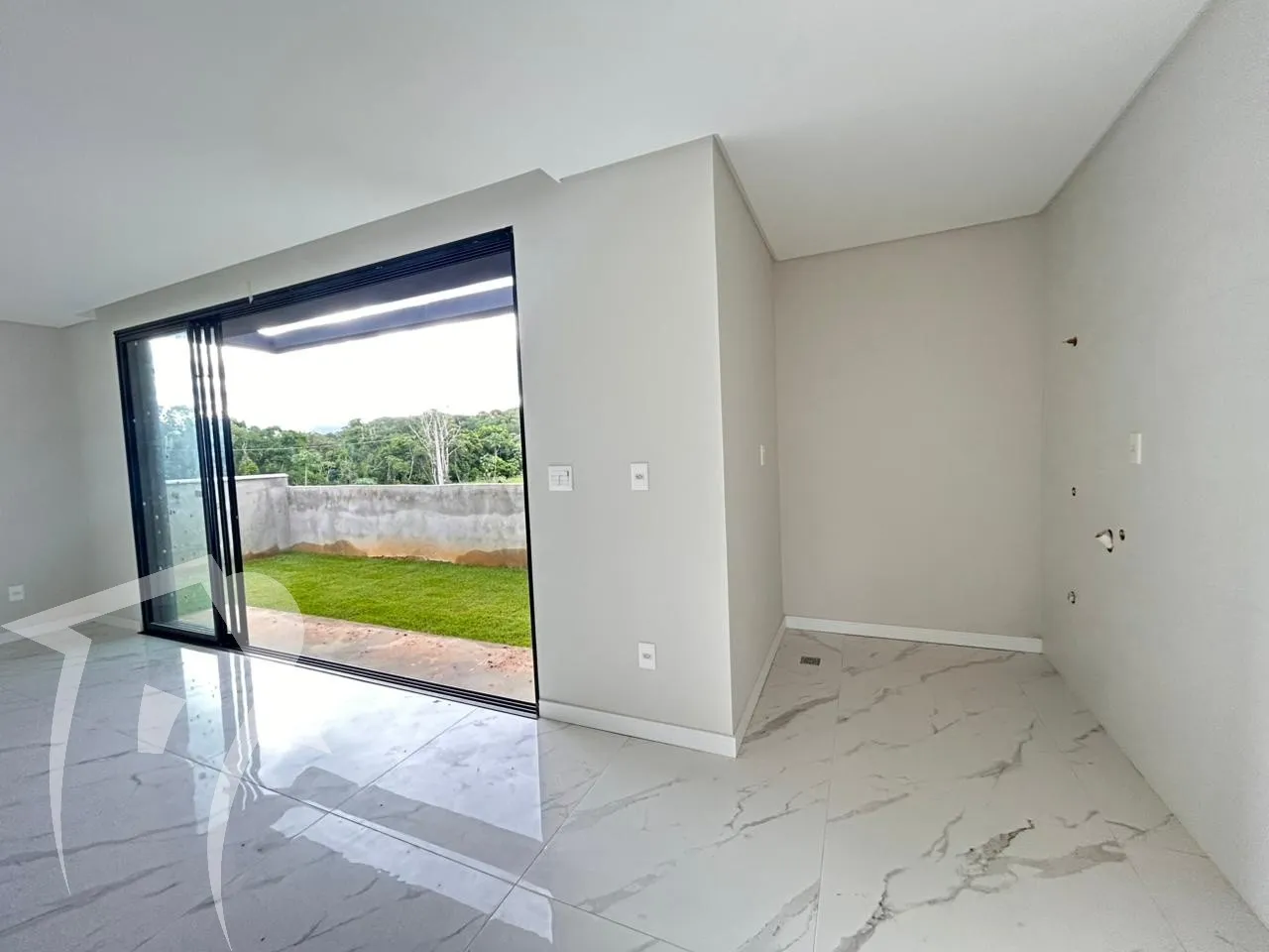 Iluminação Natural e Espaços Bem Distribuídos no Bairro Benedito — foto 7