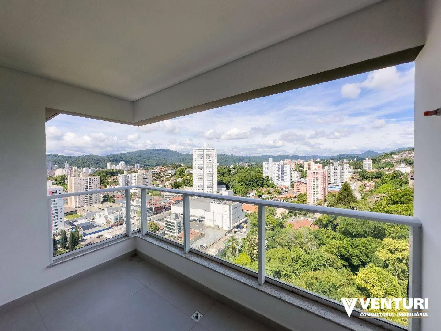 Apartamento com 2 dormitórios à venda, 83 m por R$ 880.000,00 - Vila Nova - Blumenau/SC — foto 2
