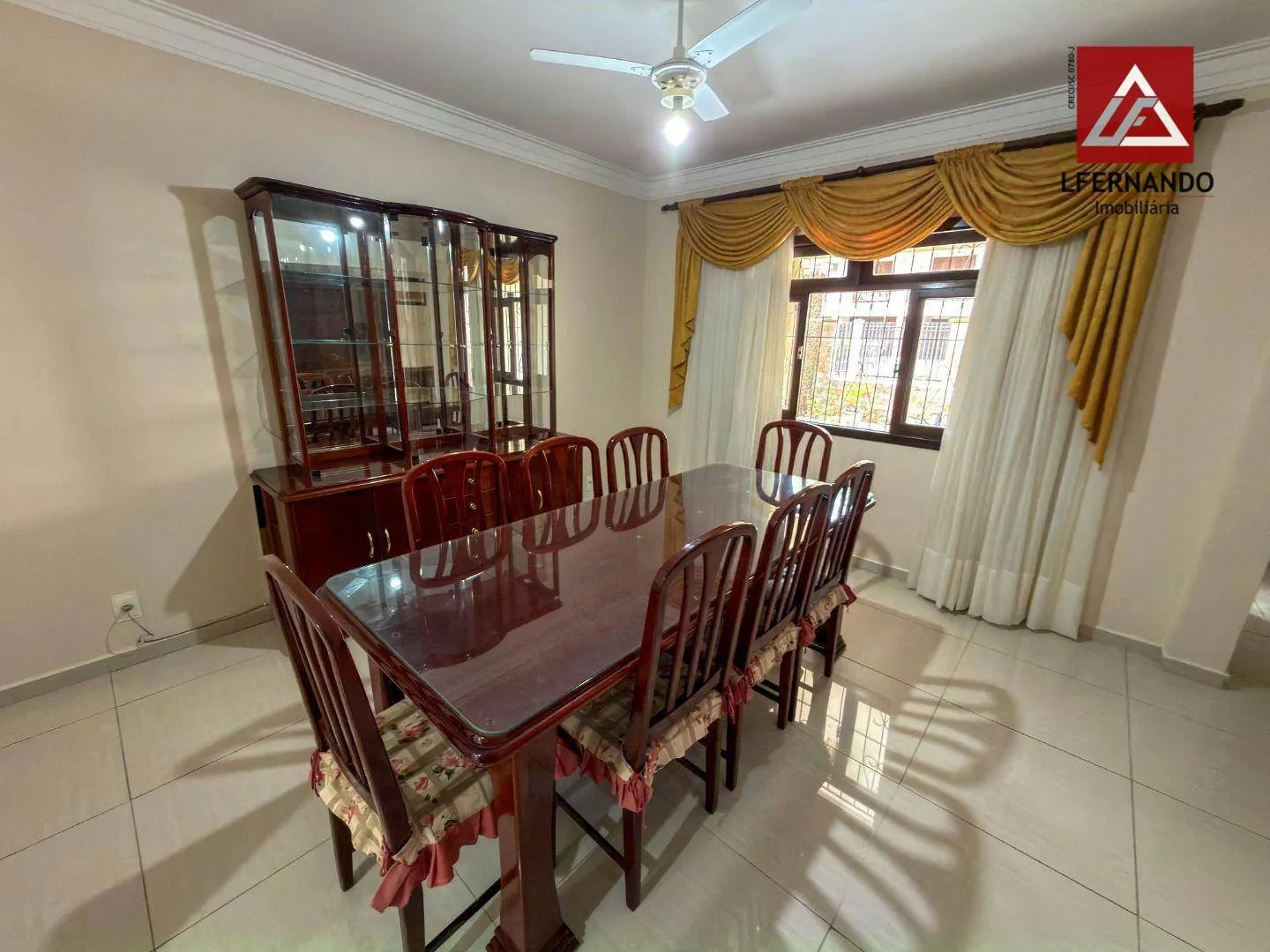 Casa com 4 dormitórios, sendo 1 suíte à venda, 319 m por R$ 1.400.000 - Vila Nova - Blumenau/SC — foto 4