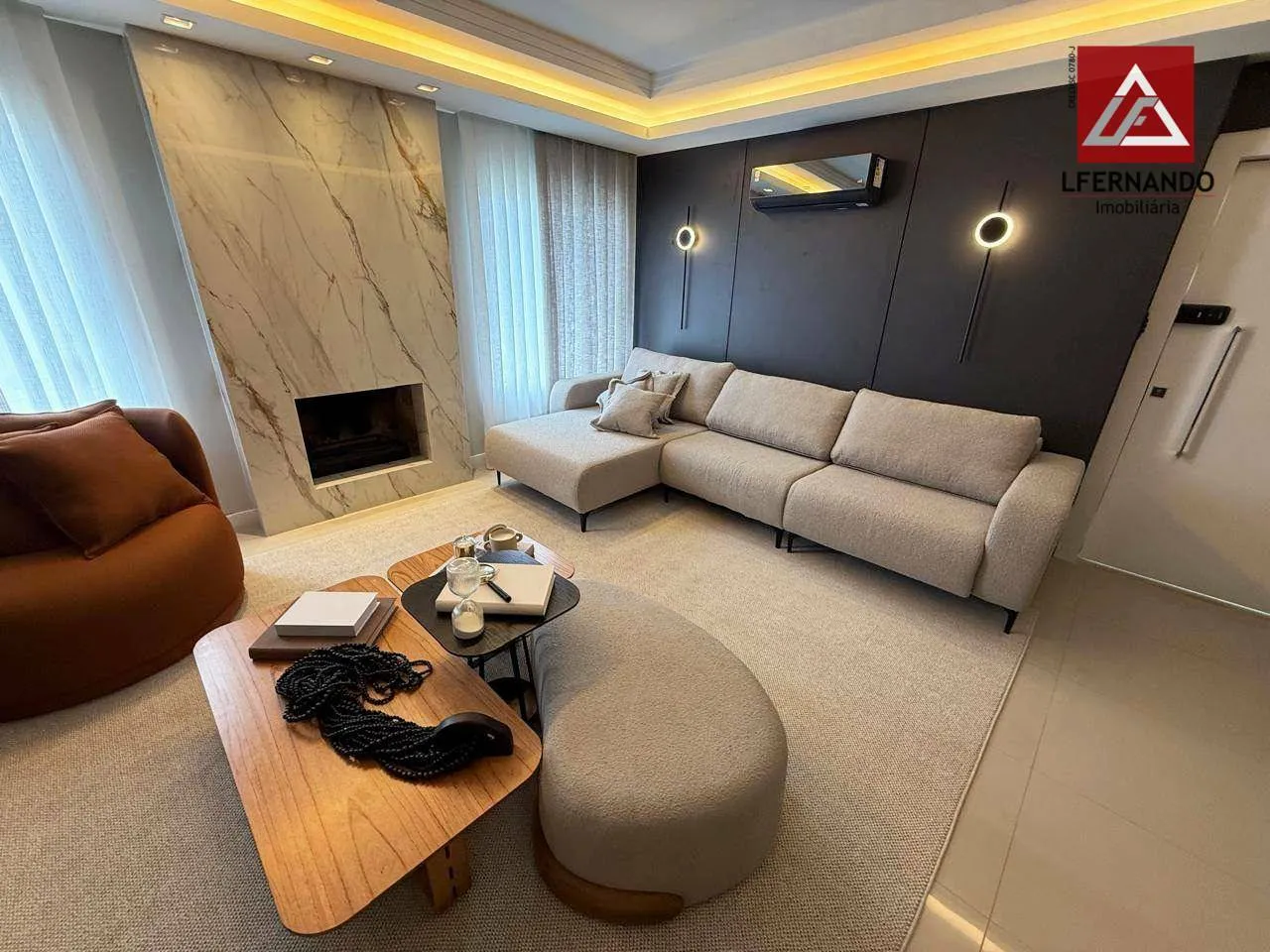 Casa mobiliada com 4 suítes à venda, 350 m por R$ 7.500.000 - Barra - Balneário Camboriú/SC — foto 4