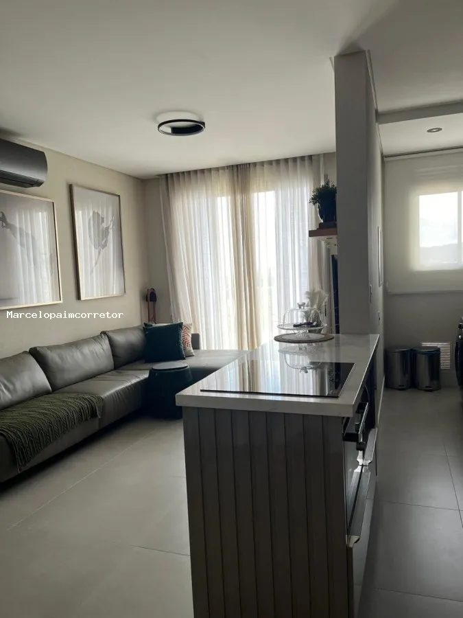 Apartamento para Venda em Florianópolis, Córrego Grande, 2 dormitórios, 2 suítes, 3 banheiros, 1 vaga — foto 2