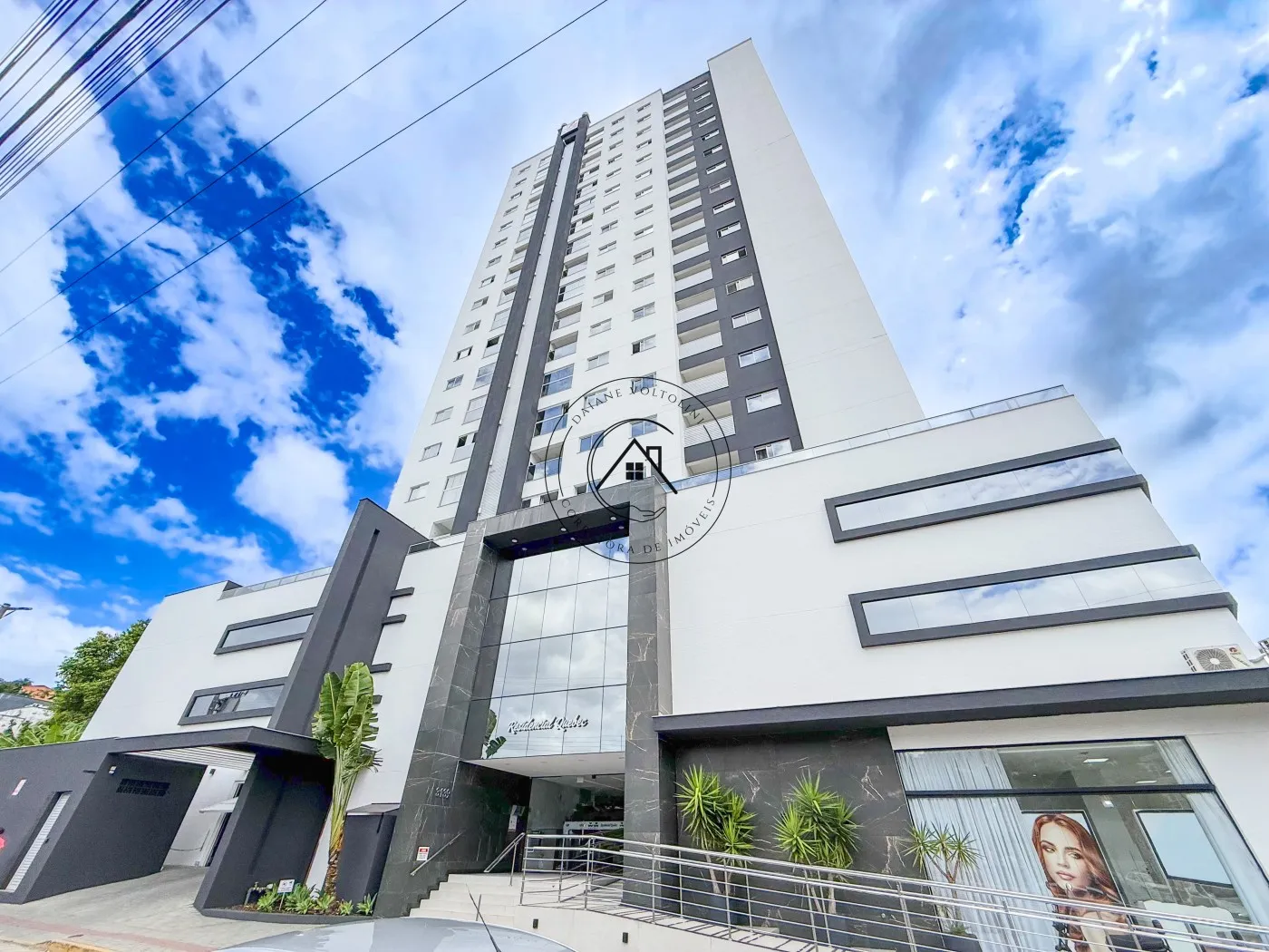 Apartamento para Venda em Blumenau, Água Verde, 3 dormitórios, 1 suíte, 2 banheiros, 2 vagas - foto 1