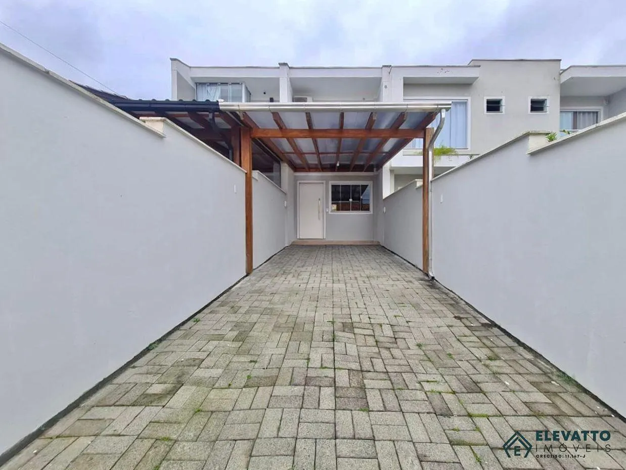 Casa para Venda em Blumenau, Velha Central, 2 dormitórios, 2 suítes, 3 banheiros, 2 vagas - foto 1