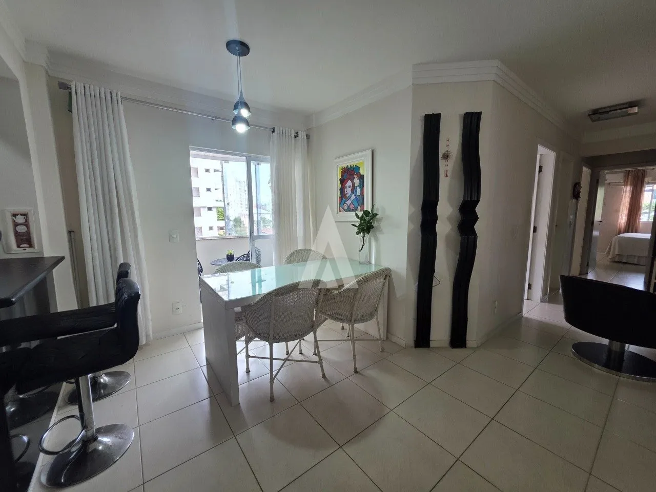 Apartamento com 1 suíte mais 2 quartos à venda no bairro Saguaçu em Joinville-SC por R$ 440.000,00. - foto 1