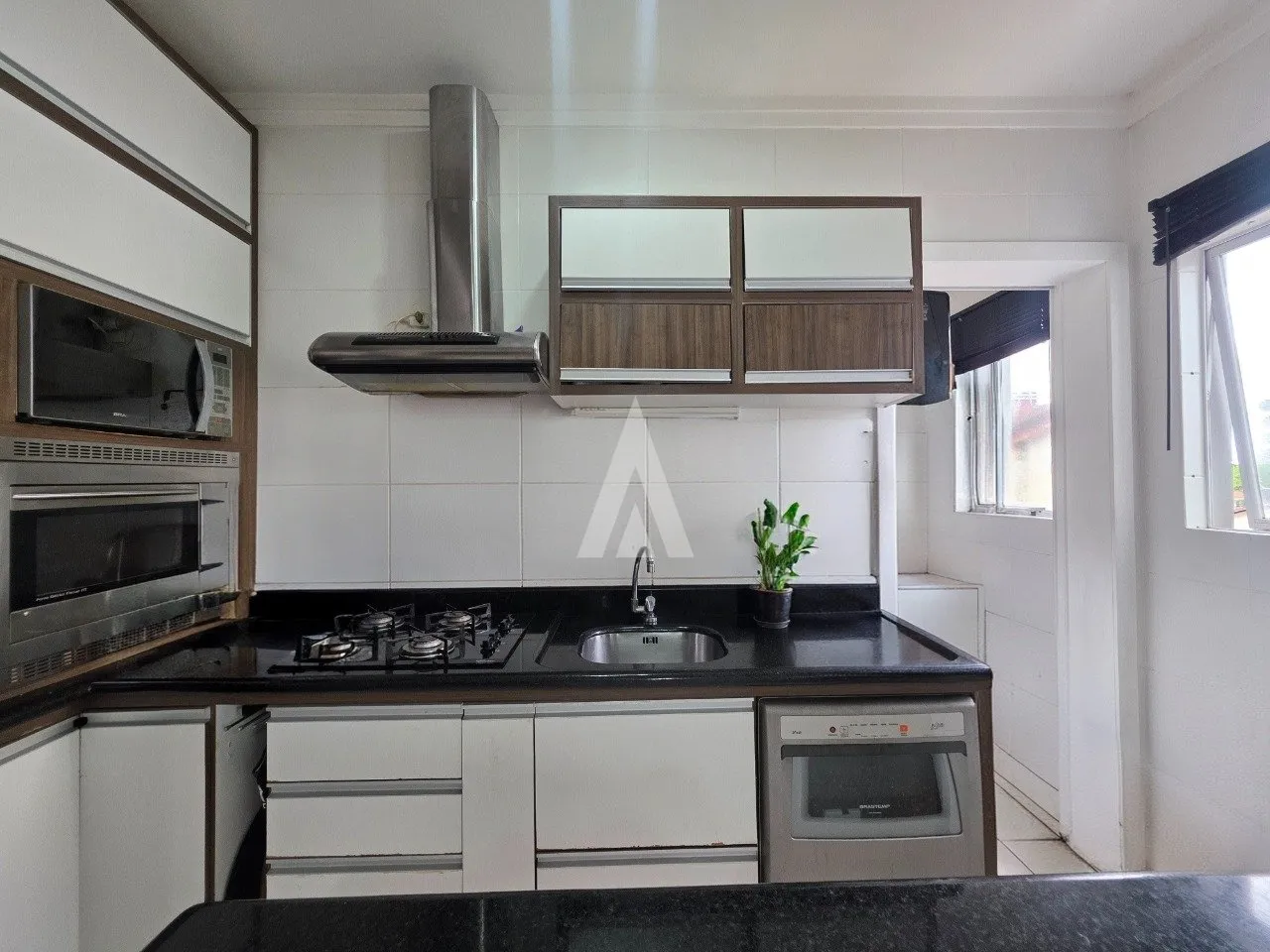 Apartamento com 1 suíte mais 2 quartos à venda no bairro Saguaçu em Joinville-SC por R$ 440.000,00. — foto 5