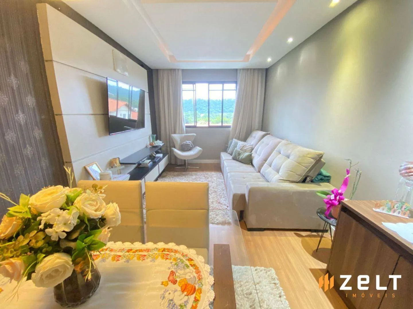Apartamento com 3 dormitórios à venda, 91 m por R$ 330.000,00 - Água Verde - Blumenau/SC - foto 1