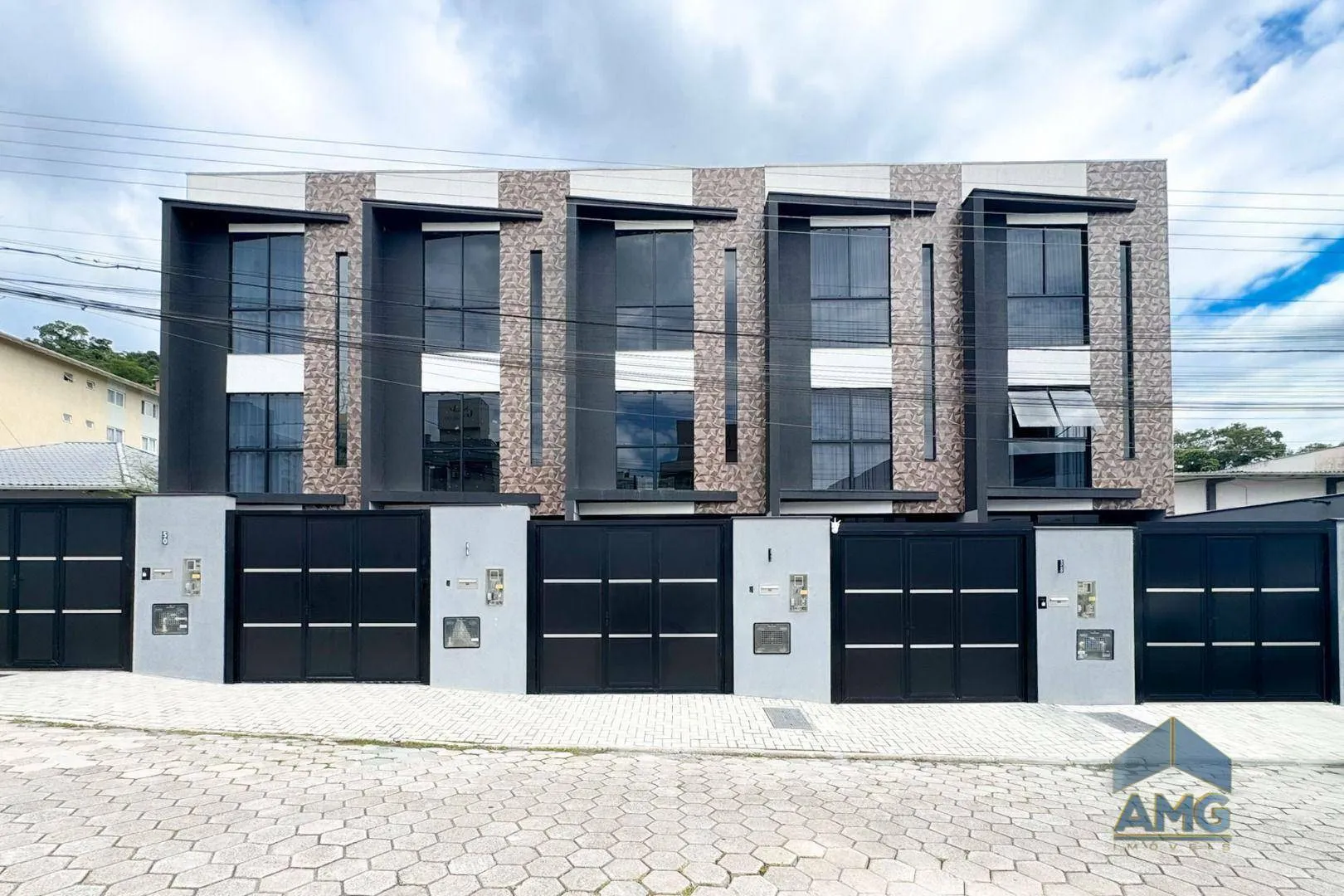 Casa com 2 dormitórios à venda, 105 m por R$ 592.000 - Escola Agrícola - Blumenau/SC - foto 1
