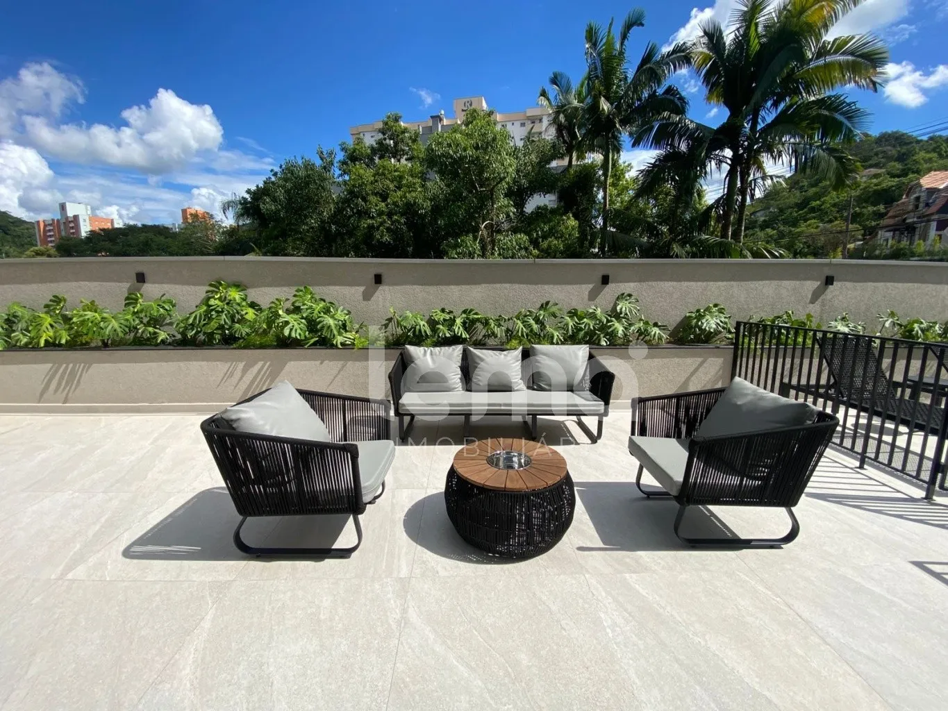 Apartamento com 3 dormitórios sendo 1 suíte, no bairro Jardim Blumenau em Blumenau. — foto 6