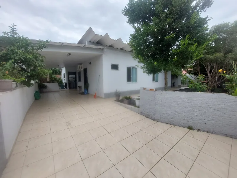 Casa Bairro Água Verde 514 - foto 1