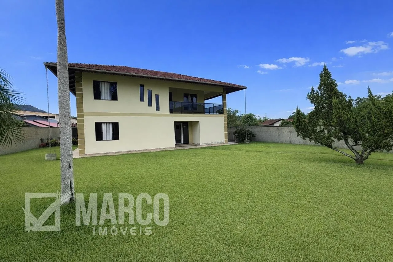 Casa Ampla com Piscina e Terreno de 1.650m em Testo Alto - Pomerode/SC - foto 1