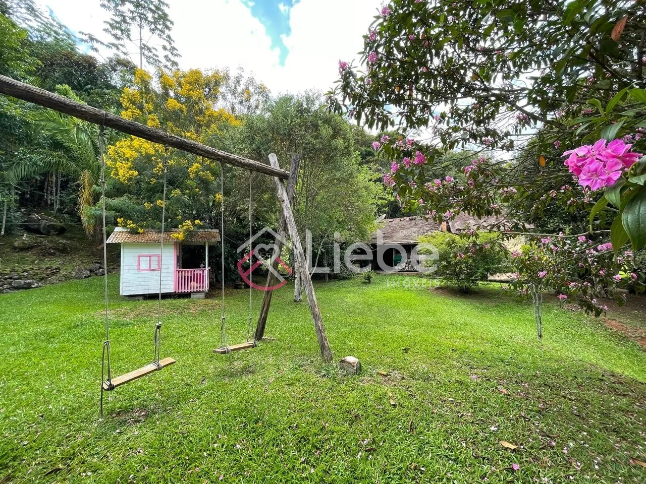 Excelente imóvel no Bairro Ribeirão Souto na cidade de Pomerode com 130,00m de área construída num terreno com 28.392,13m. — foto 7