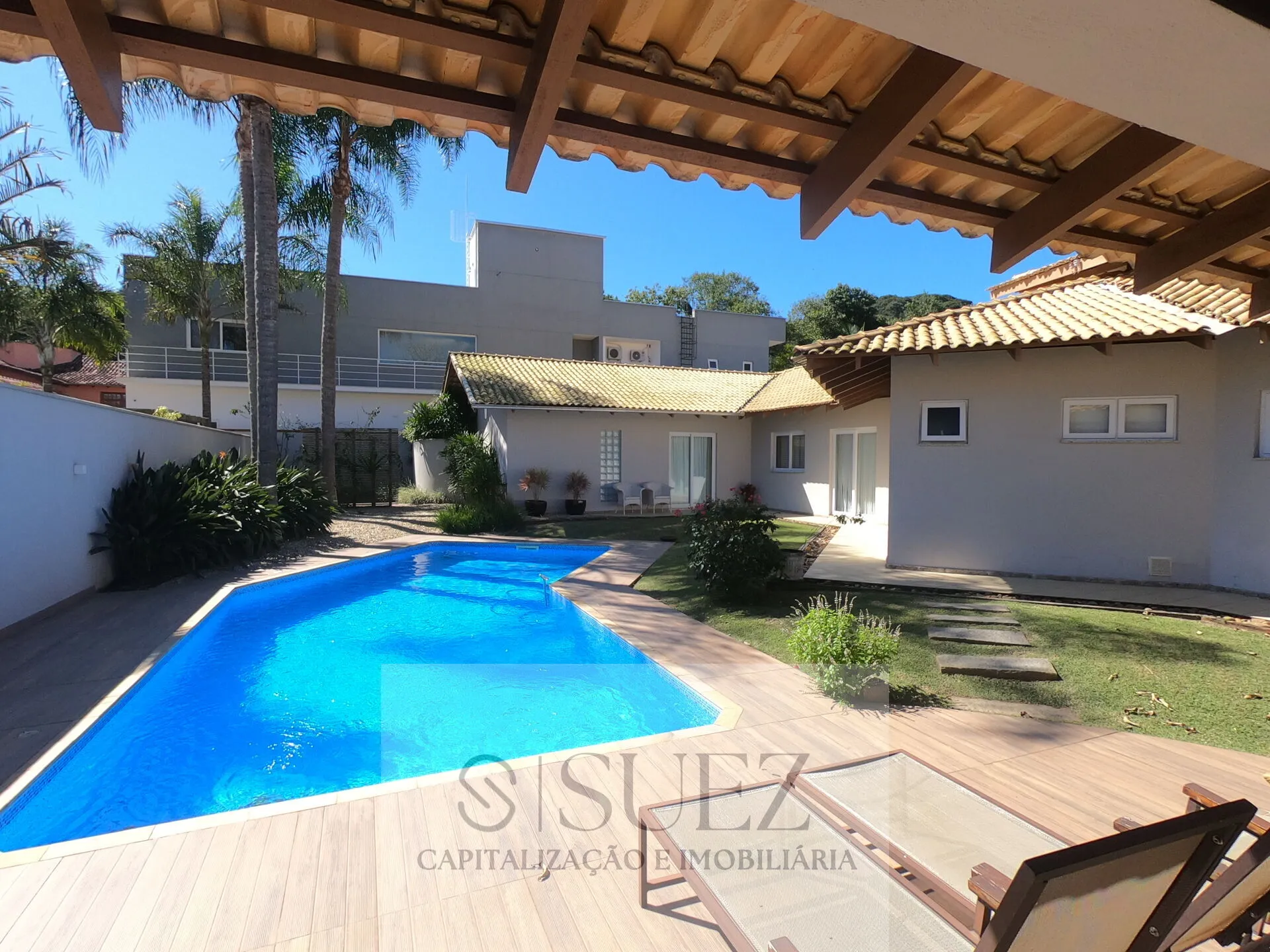 Linda casa no CIty Figueiras com 4 suites - foto 1