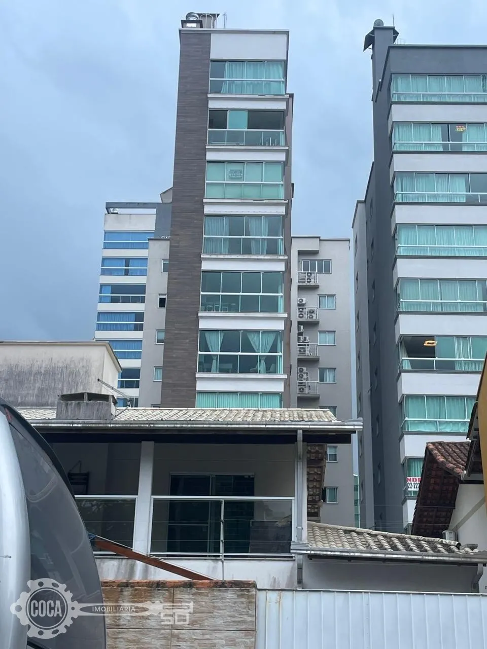 Sofisticação e Exclusividade a 80 Metros do Mar - Meia Praia | Itapema/SC - foto 1