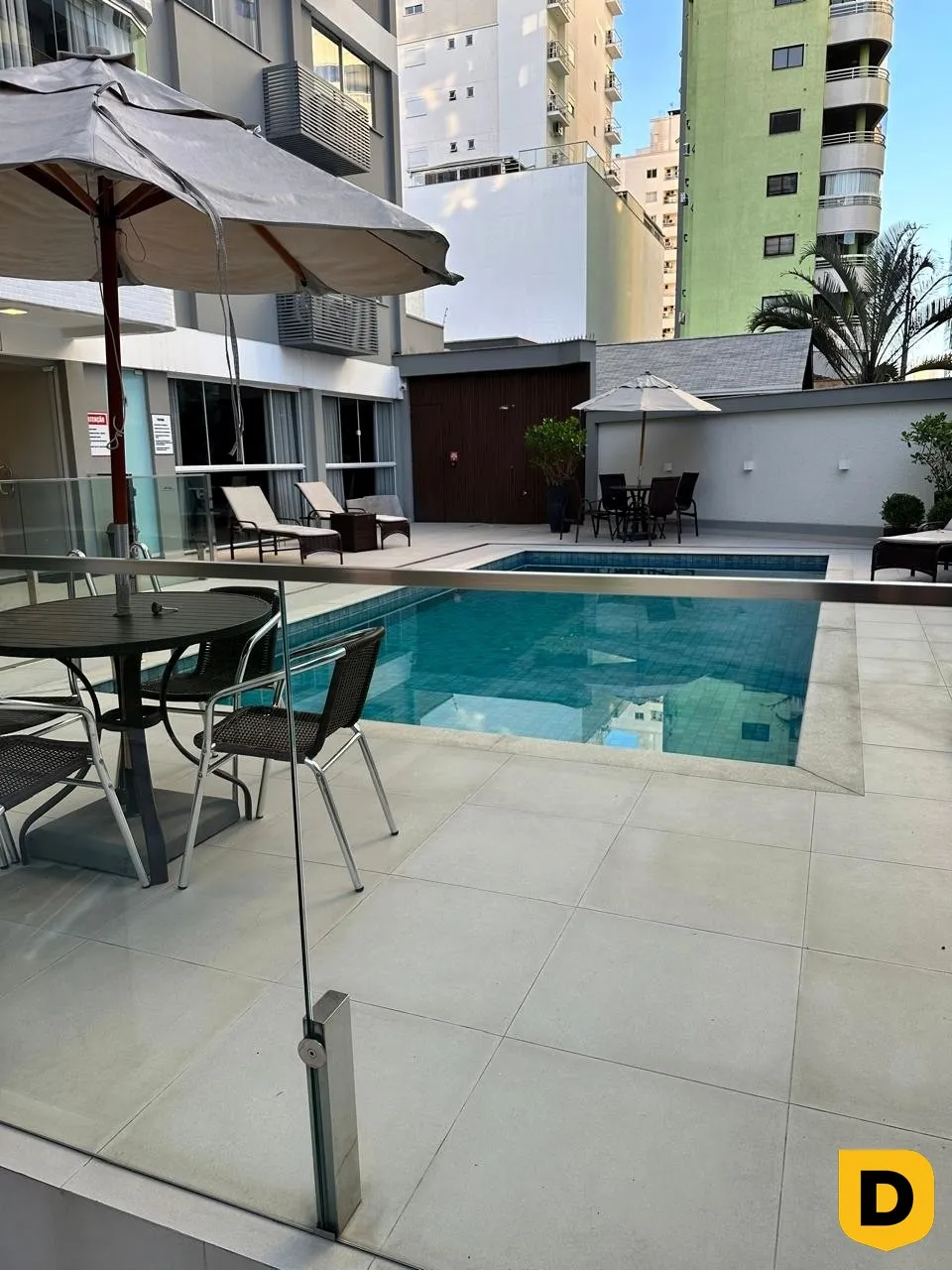 Apartamento mobiliado e equipado, pronto pra morar, a poucos metros do mar em Balneário Camboriú — foto 2