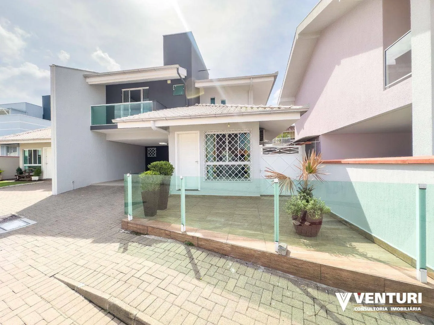 Casa com 3 dormitórios à venda em condomínio fechado, R$ 900.000 - foto 1