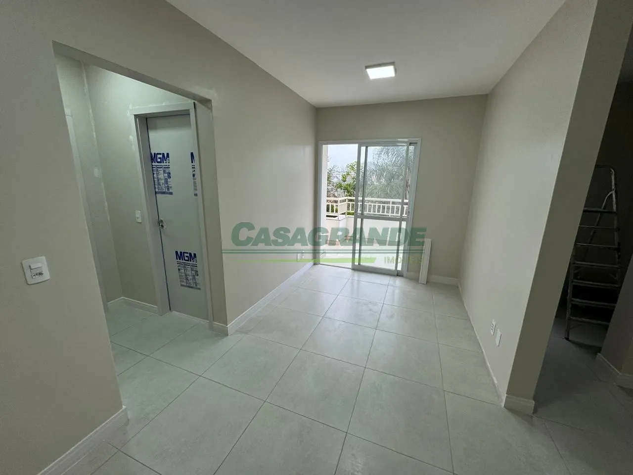 Apartamento no bairro Vila Nova a poucos metros do parque Ramiro, Vila Germânica e Cooper Vila Nova. — foto 2