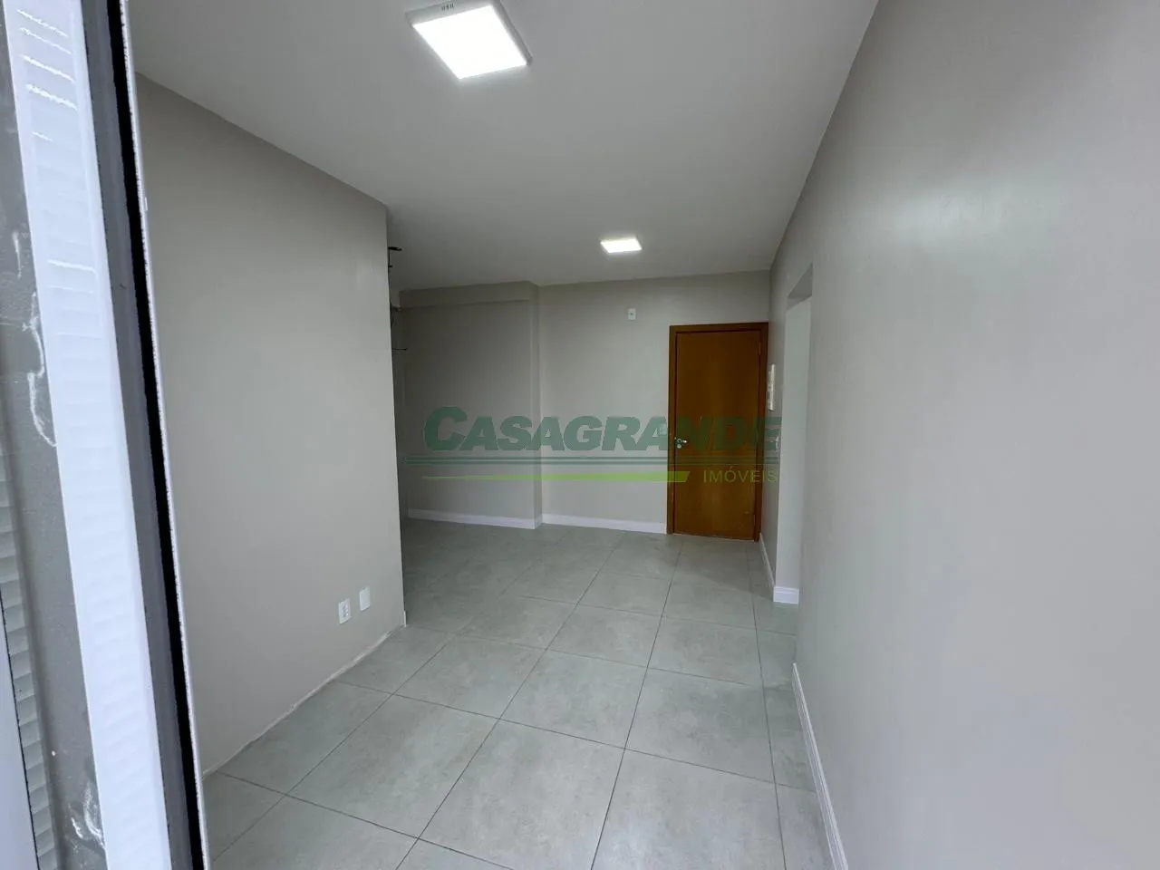 Apartamento no bairro Vila Nova a poucos metros do parque Ramiro, Vila Germânica e Cooper Vila Nova. — foto 3