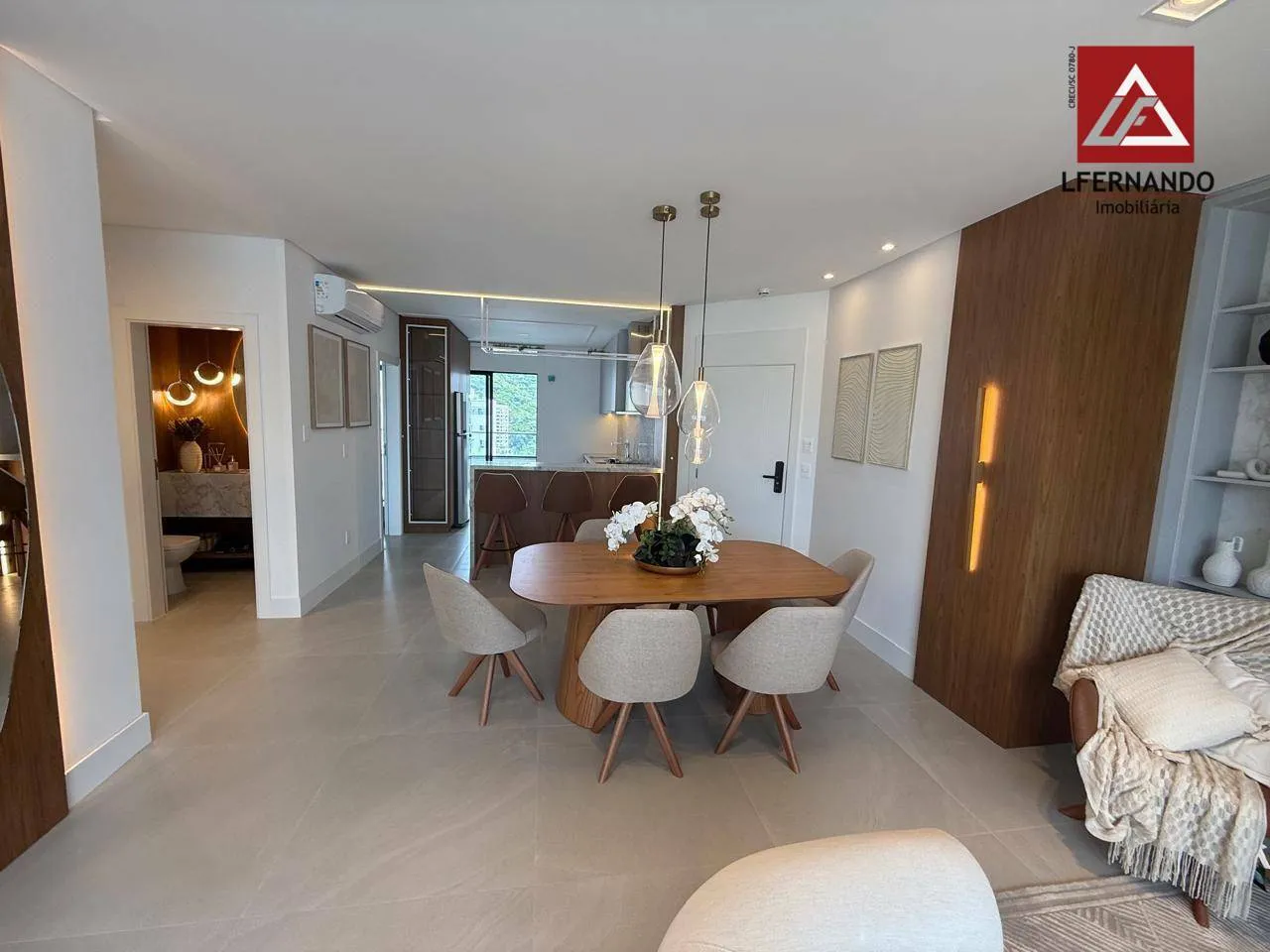 Apartamento mobiliado com 3 suítes à venda, 132 m por R$ 2.950.000 - Pioneiros - Balneário Camboriú/SC — foto 2