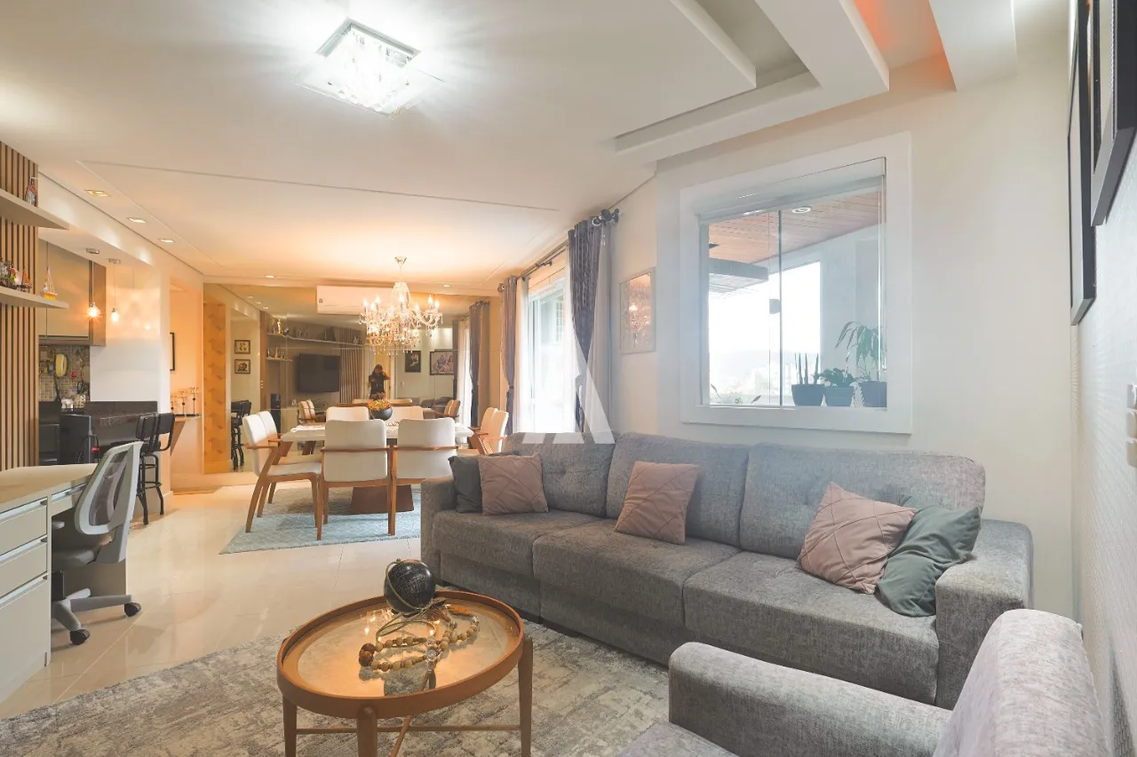 Apartamento com 1 suíte e 2 quartos à venda no bairro América em Joinville-SC por R$890.000,00. - foto 1