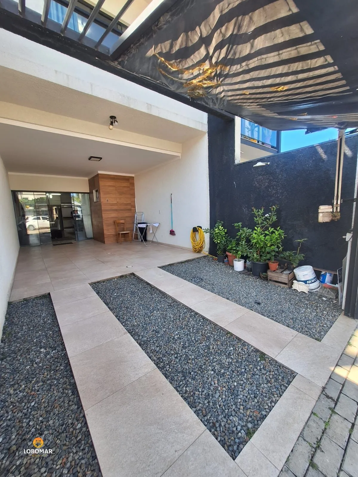 Sobrado de 3 dormitórios 124m a 680 metros da praia, no bairro Itacolomi, em Ba — foto 3