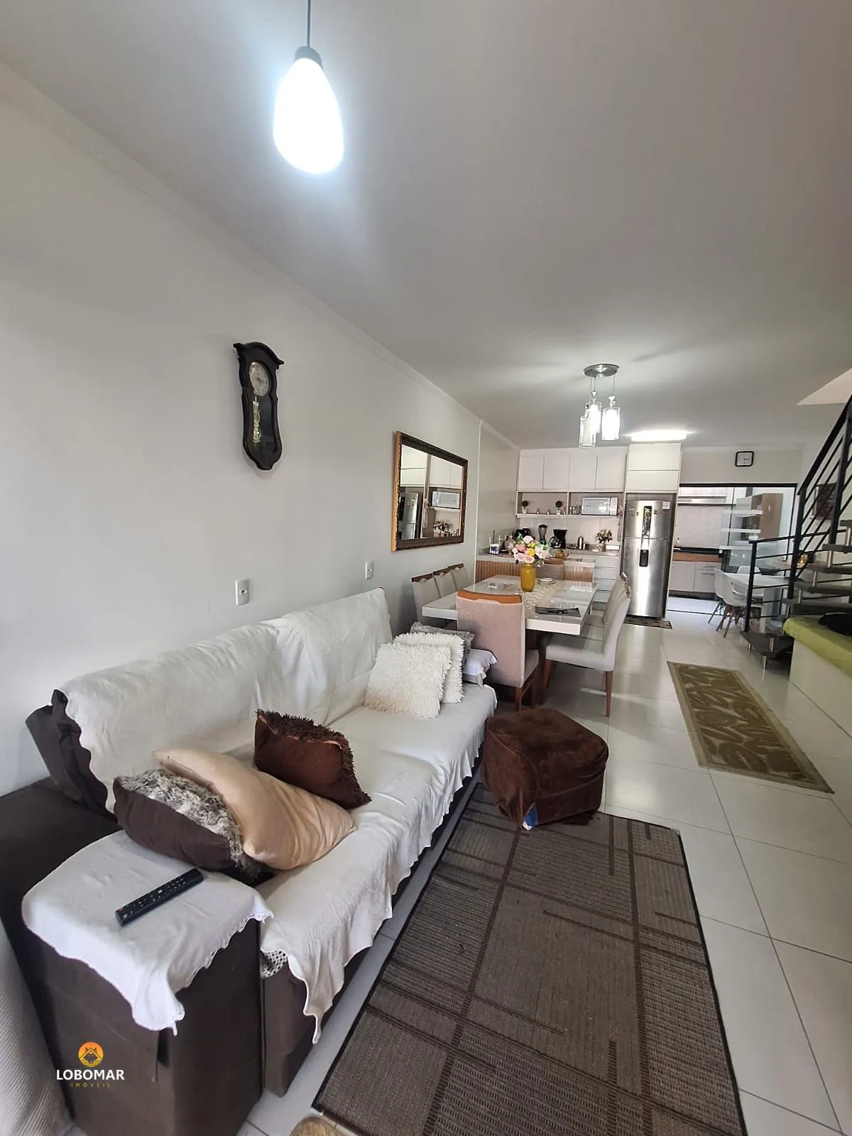 Sobrado de 3 dormitórios 124m a 680 metros da praia, no bairro Itacolomi, em Ba — foto 5