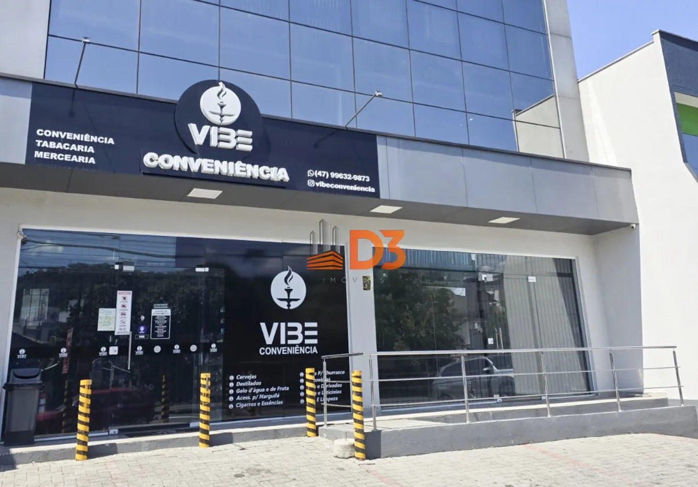 Sala Comercial Ampla em Localização Privilegiada - Água Verde - foto 1