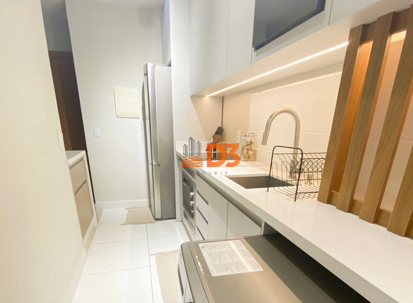 Apartamento semi mobiliado para alugar - Água Verde — foto 4