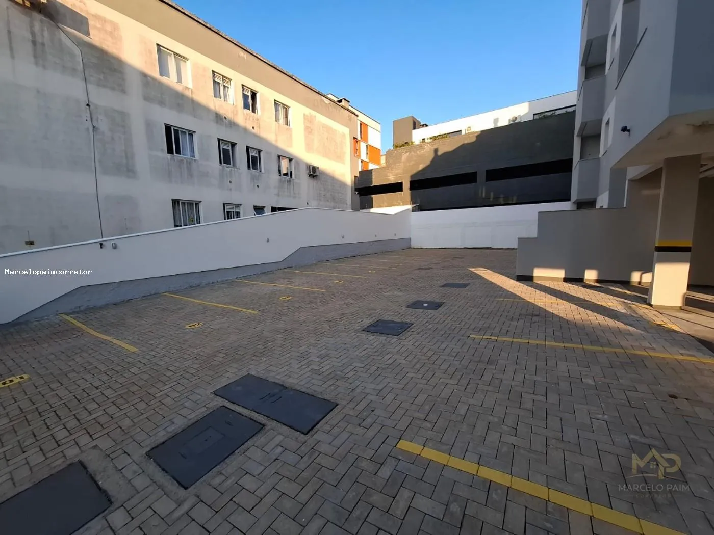 Apartamento para Venda em São José, Serraria, 2 dormitórios, 1 banheiro, 1 vaga — foto 2