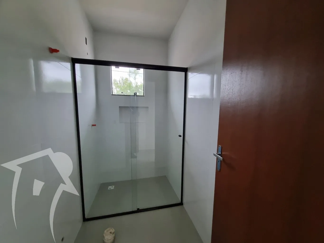 Linda casa pé direito alto 3 dormitórios.Conforto, segurança e localização ideal para sua família! — foto 5