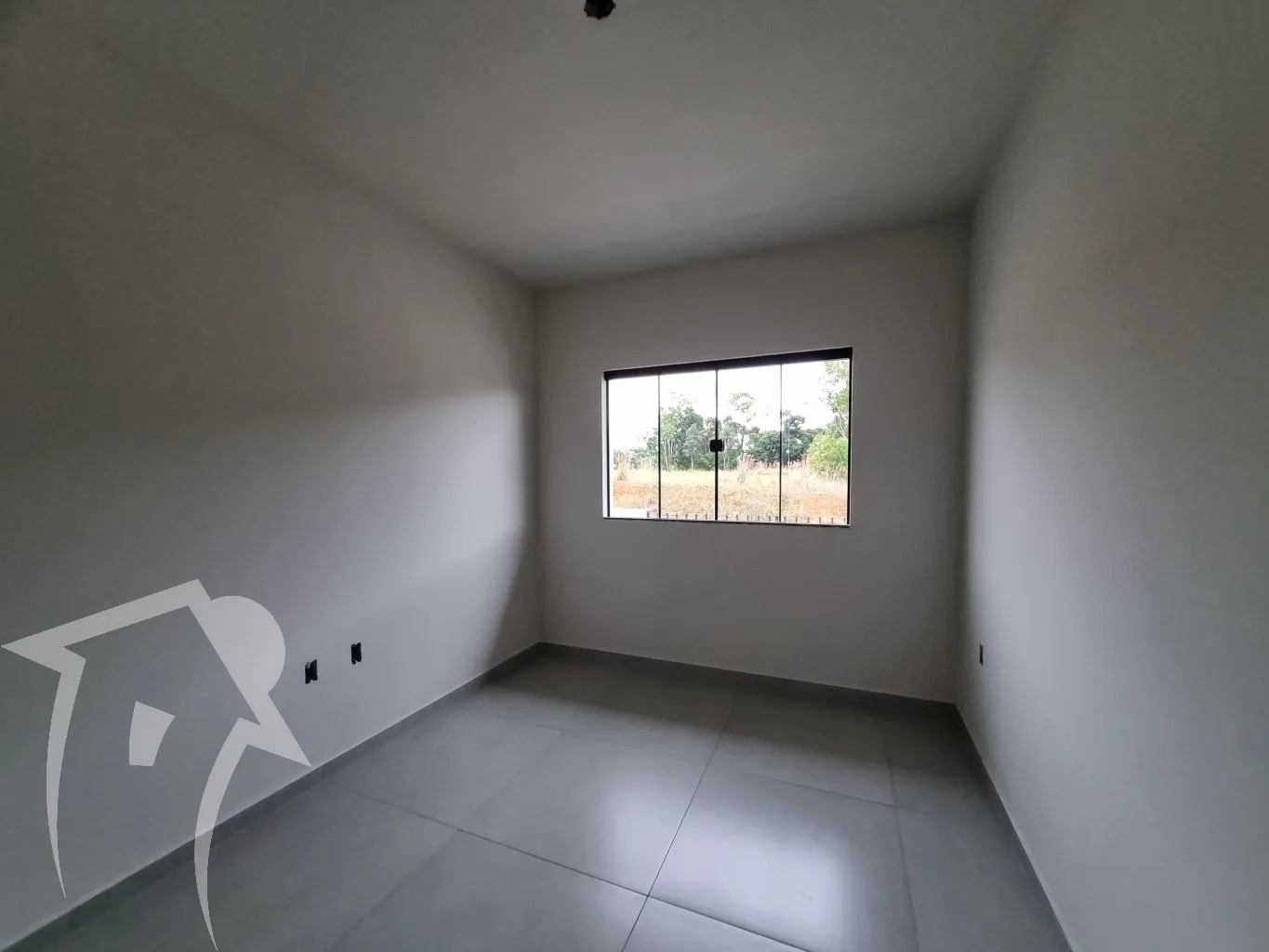 Linda casa pé direito alto 3 dormitórios.Conforto, segurança e localização ideal para sua família! — foto 6