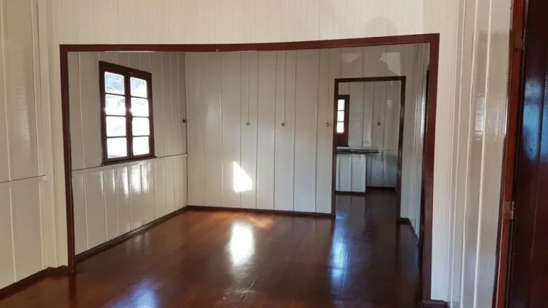 Casa com à Venda no bairro Garcia, próximo ao 23 Batalhão de Infantaria em Blumenau/SC — foto 2