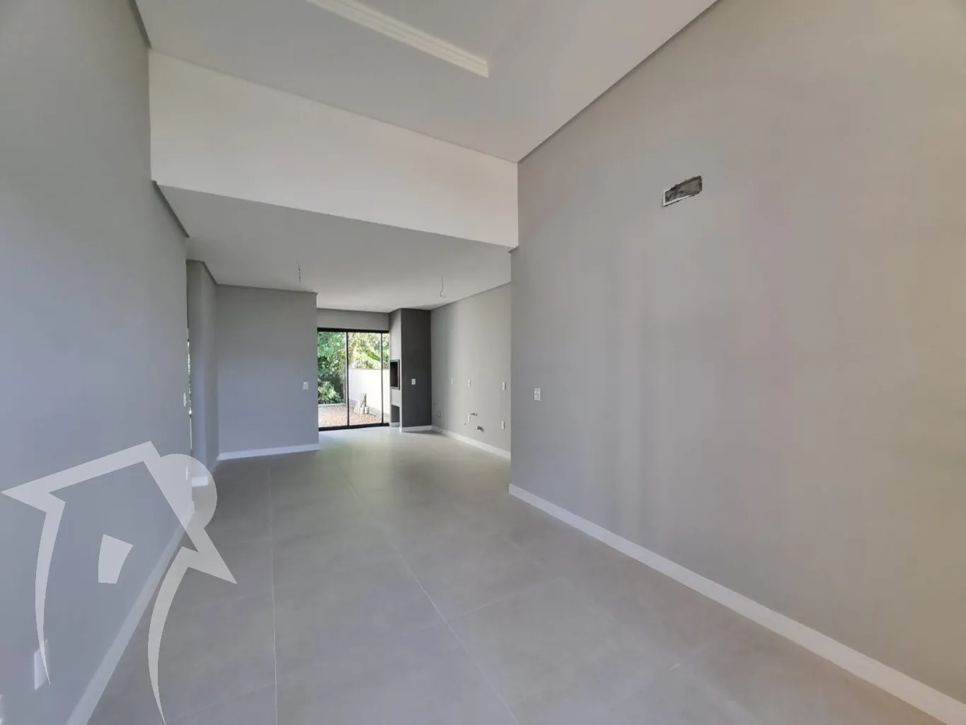 Casa à venda com 3 quartos e 1 suíte, 2 vagas, 100m² na região do bairro Benedito, próximo à Rodovia Augusto Hasse, Indaial — foto 2