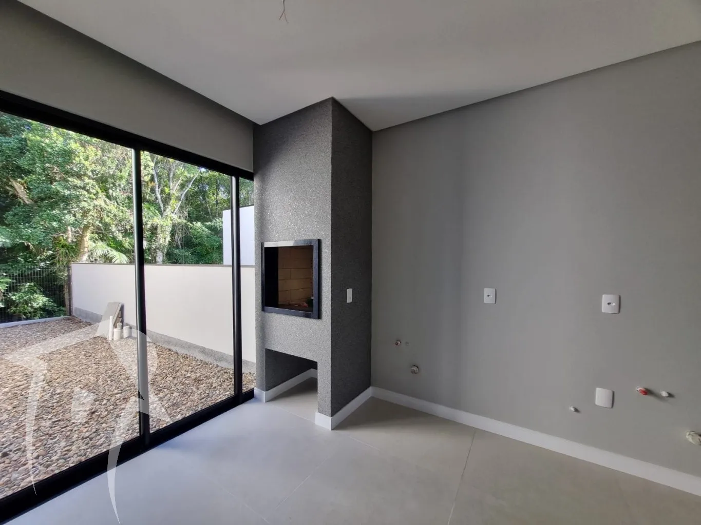 Casa à venda com 3 quartos e 1 suíte, 2 vagas, 100m² na região do bairro Benedito, próximo à Rodovia Augusto Hasse, Indaial — foto 4