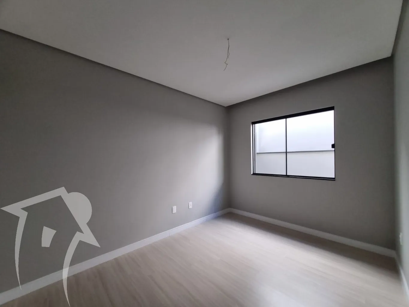 Casa à venda com 3 quartos e 1 suíte, 2 vagas, 100m² na região do bairro Benedito, próximo à Rodovia Augusto Hasse, Indaial — foto 7