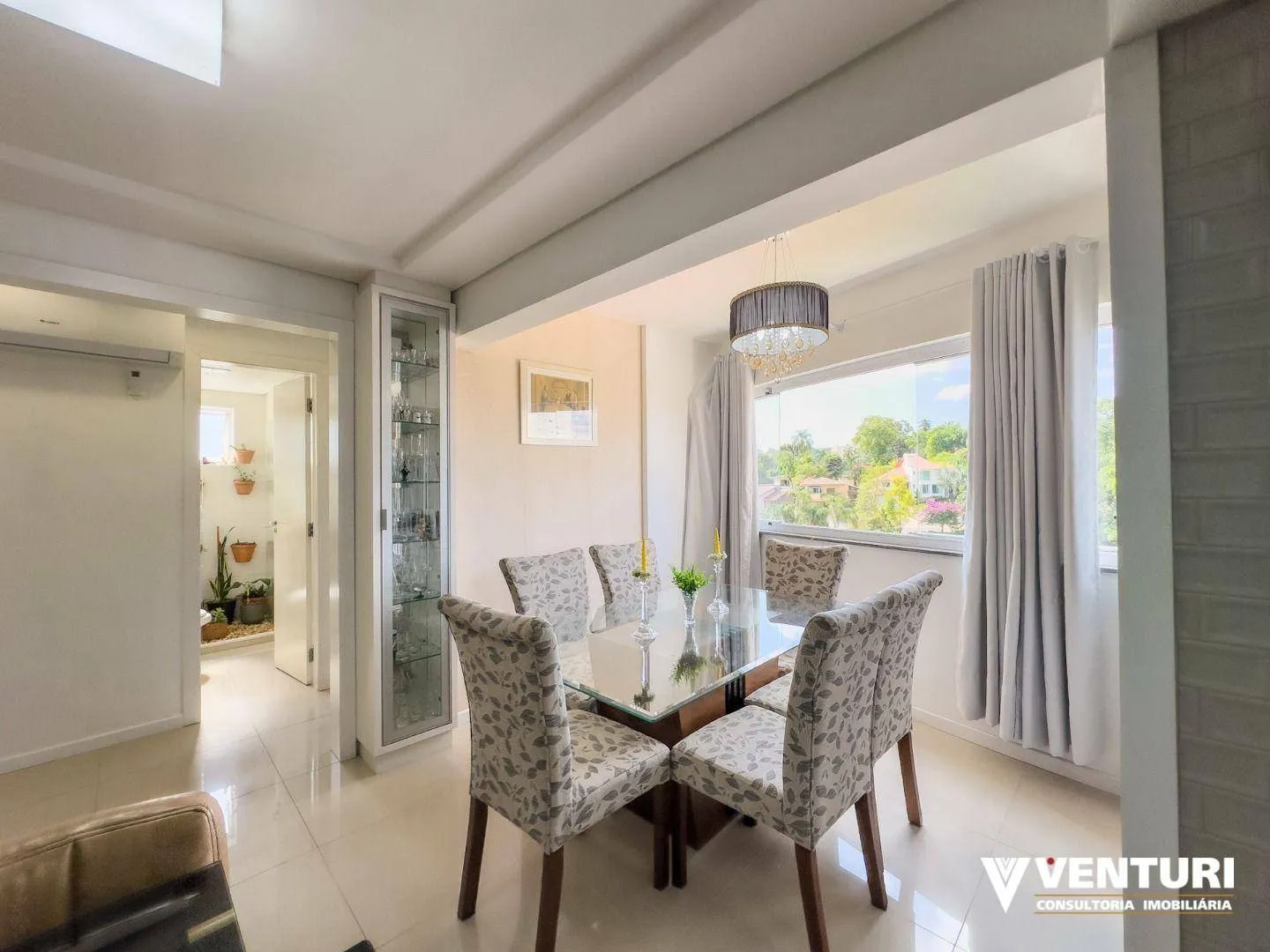 Excelente oportunidade para fechar negócio: de R$ 589 mil por R$ 599 mil. — foto 7