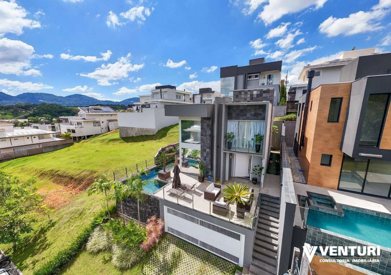 Casa com 4 dormitórios à venda, 470 m por R$ 2.850.000,00 - Itoupava Central - Blumenau/SC — foto 3