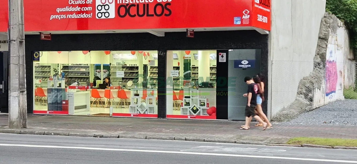 Loja térrea de frente para rua 7 de setembro, 1347, ao lado do Shopping Neumarkt para qualquer tipo de negócio. - foto 1
