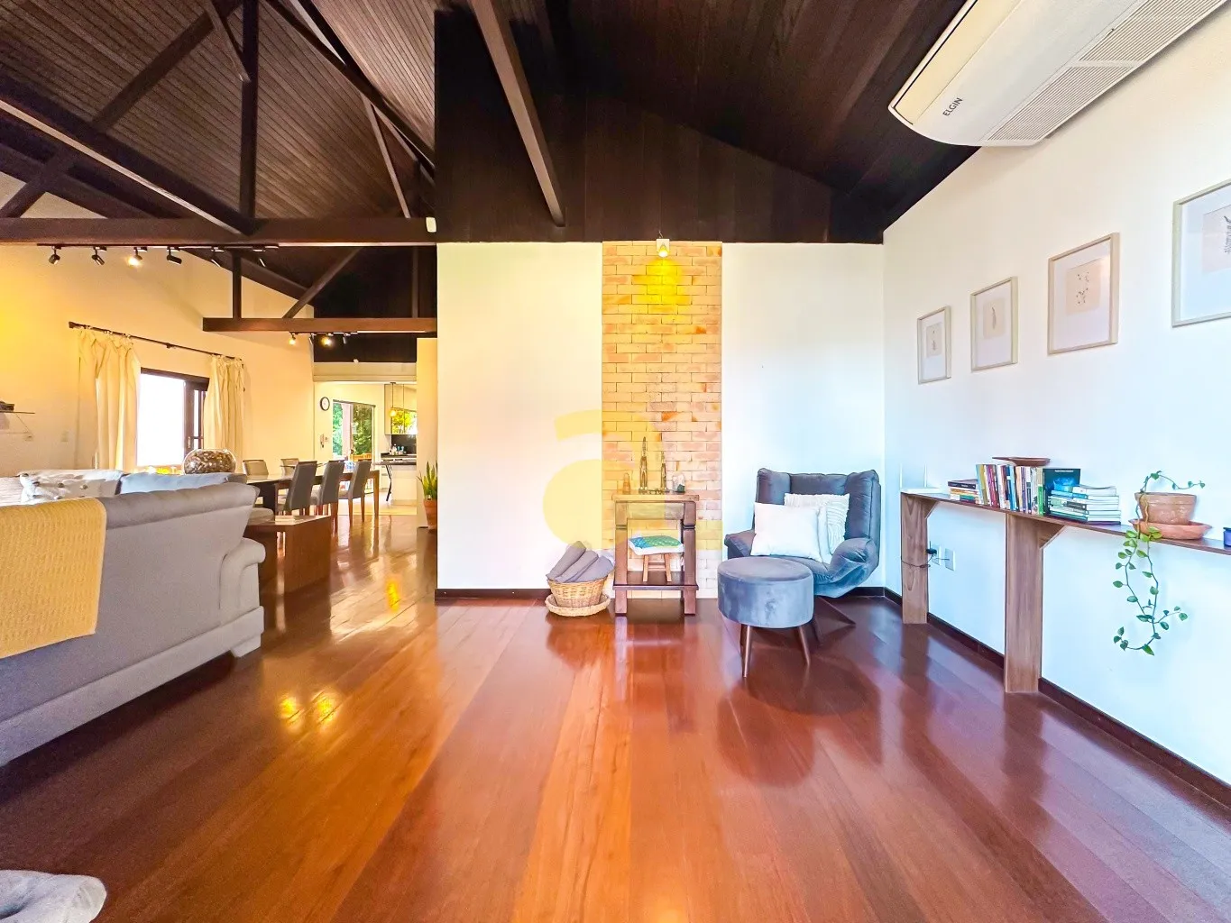 Casa com 3 suítes no Bairro Escola Agrícola, Blumenau — foto 4