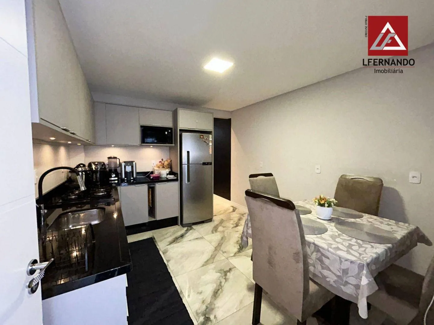 Sobrado com 3 dormitórios à venda, 111 m por R$ 570.000,00 - Salto Weissbach - Blumenau/SC — foto 4