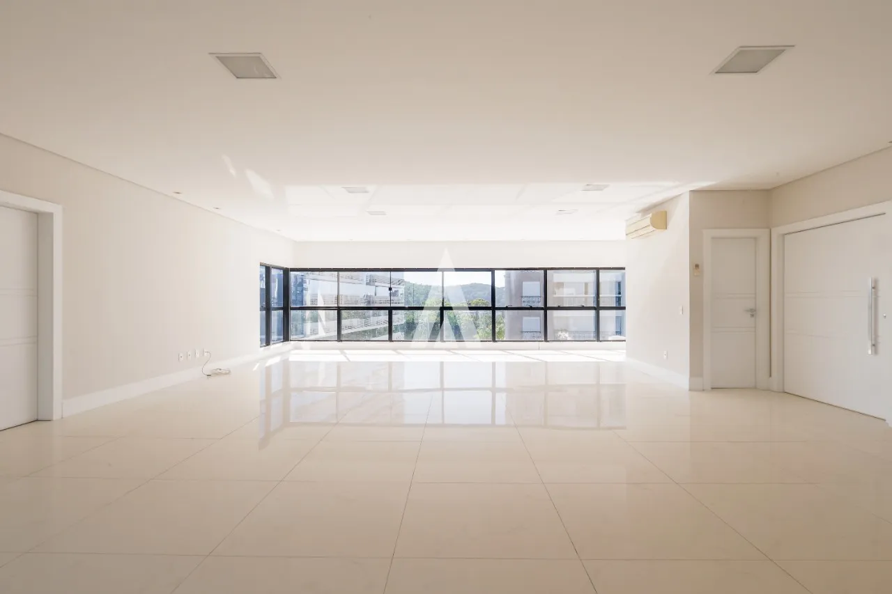 Apartamento último andar à venda no bairro América em Joinville/SC - com 3 suítes e 4 vagas de garagem por R$3.500.000,00. — foto 6