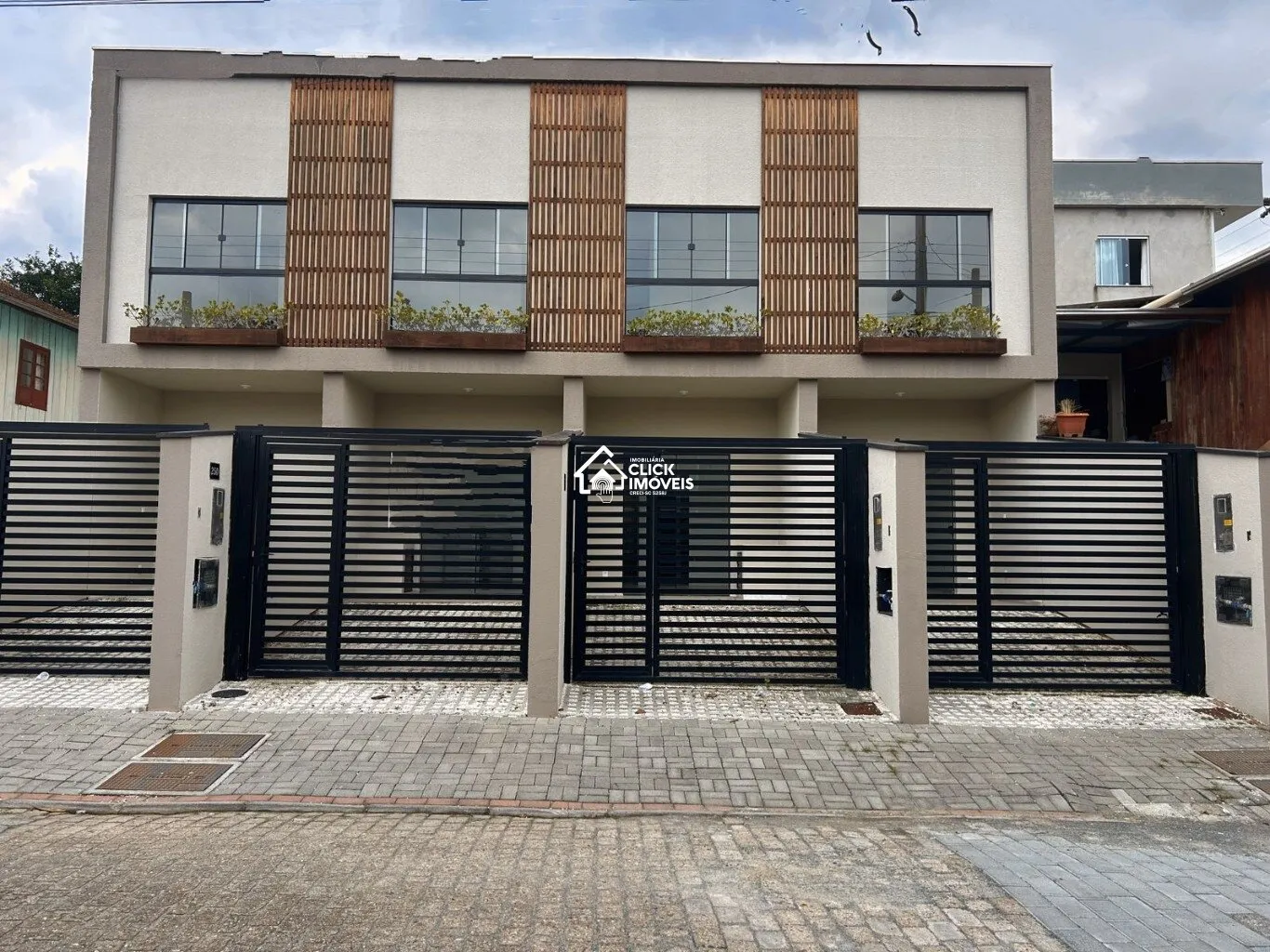 Casa com 2 dormitórios à venda no bairro Água Verde em Blumenau/SC - foto 1