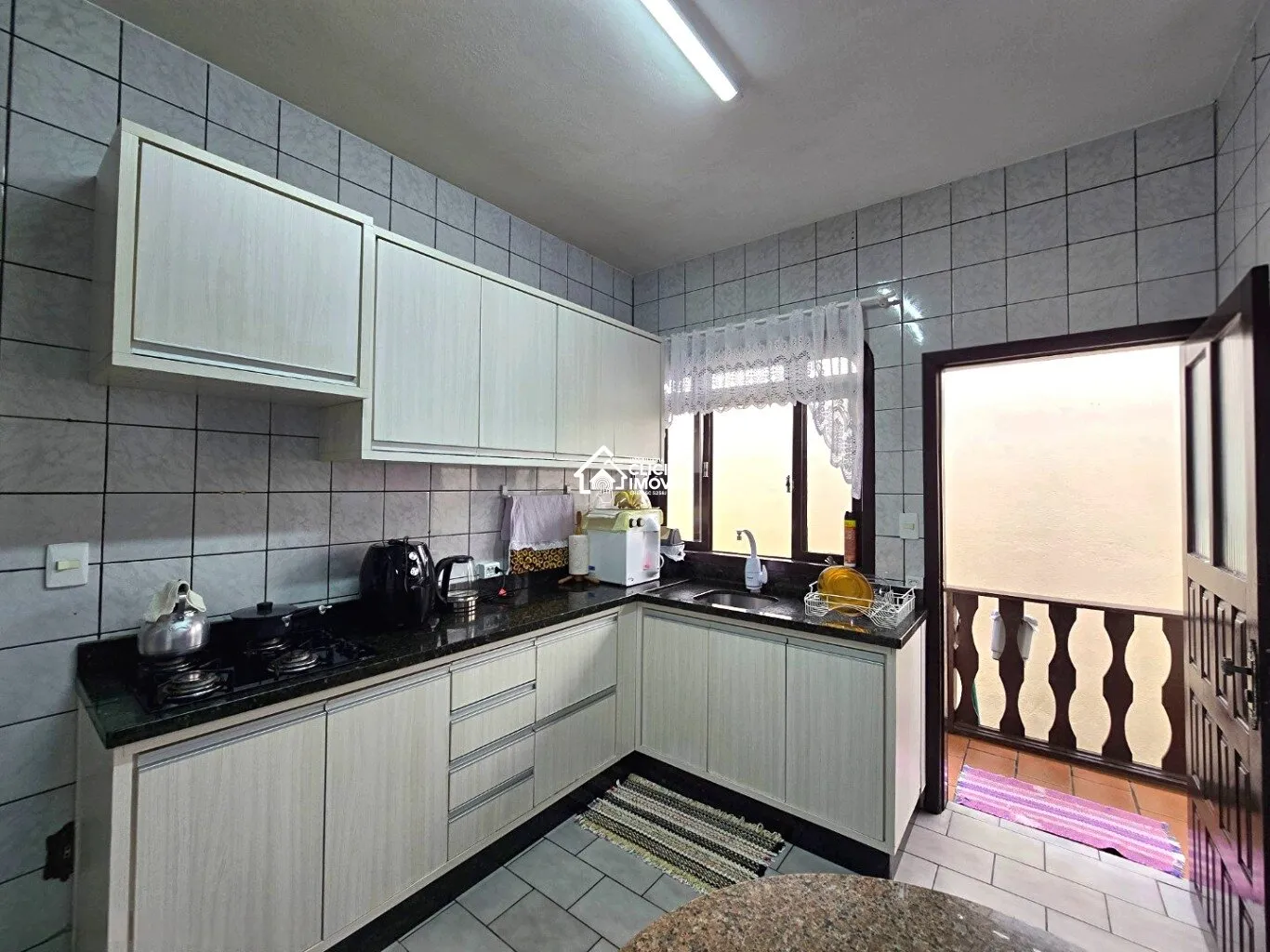 Casa com 6 dormitórios à venda no bairro Garcia em Blumenau/SC — foto 3