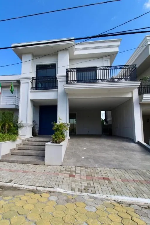 CASA EM CONDOMÍNIO FECHADO no CENTRO com 4 quartos para VENDA, 232 m - foto 1