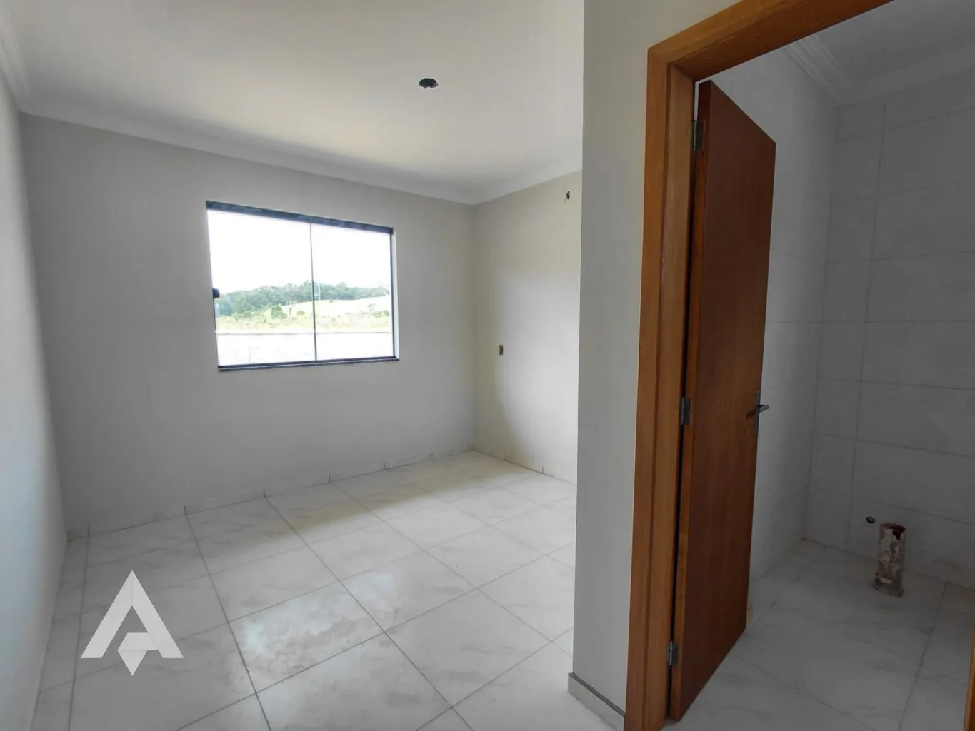 Casa com 2 dormitórios sendo 01 suíte à venda por R$ 370.000,00 - Bairro Arapongas - Indaial/SC — foto 7