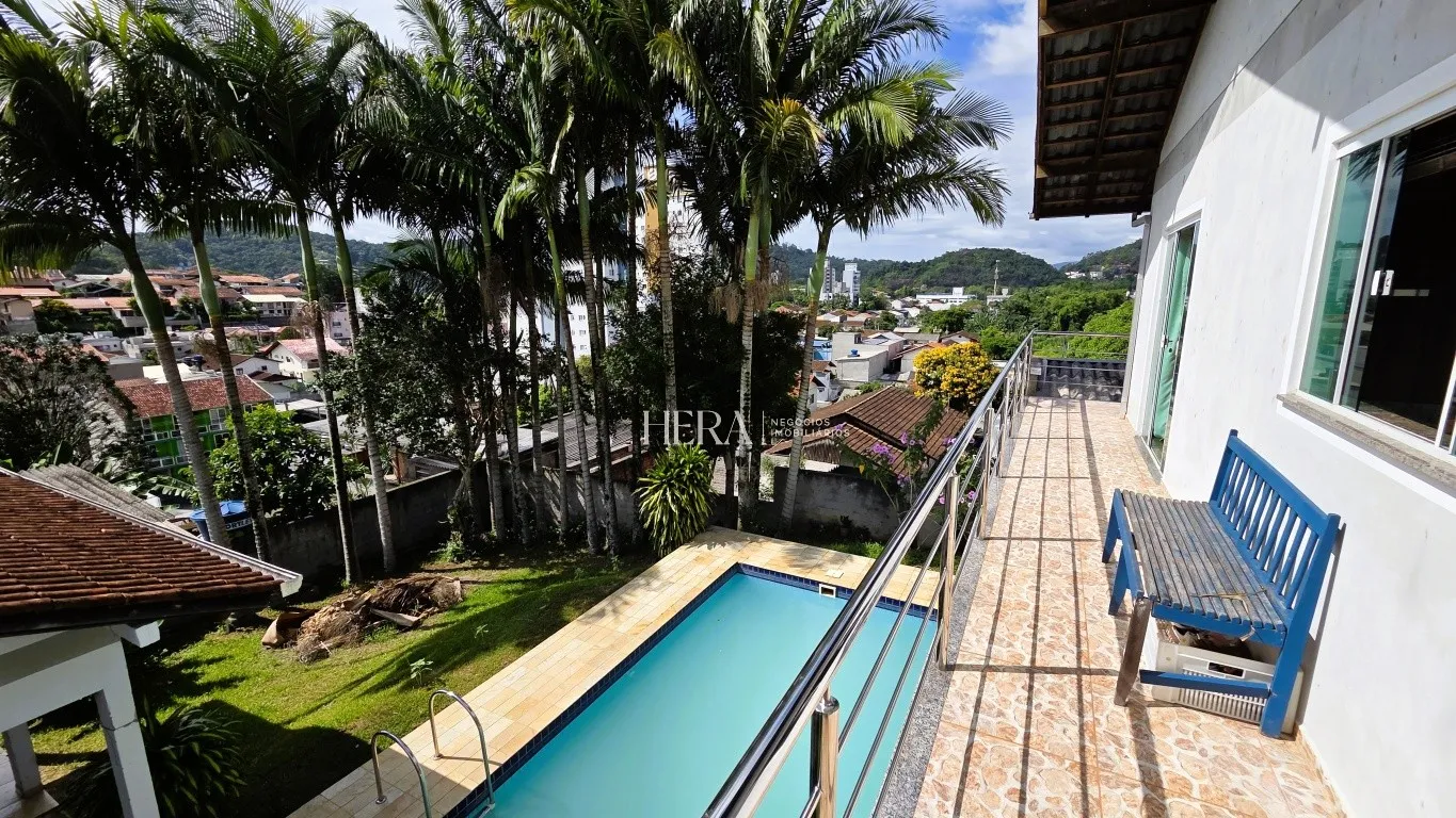 Casa à Venda na Itoupava Norte em Blumenau com 2 Dormitórios sendo 1 suíte. — foto 4