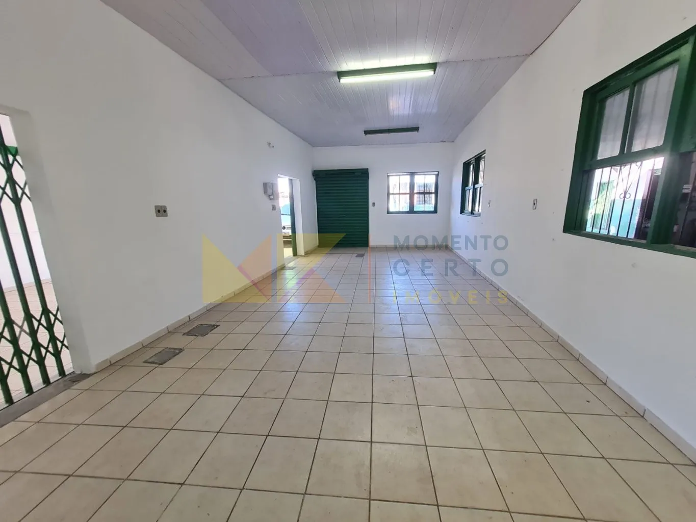 Sala comercial na Rua 2 de setembro para locação — foto 2