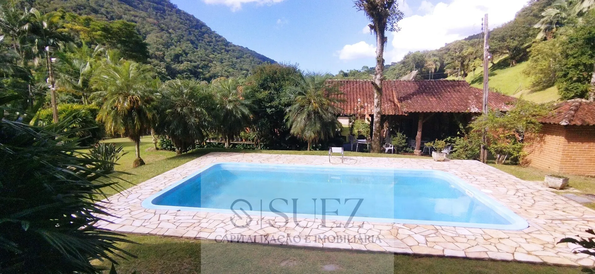 Maravilhoso sítio em Blumenau com 244.000 m2 - foto 1