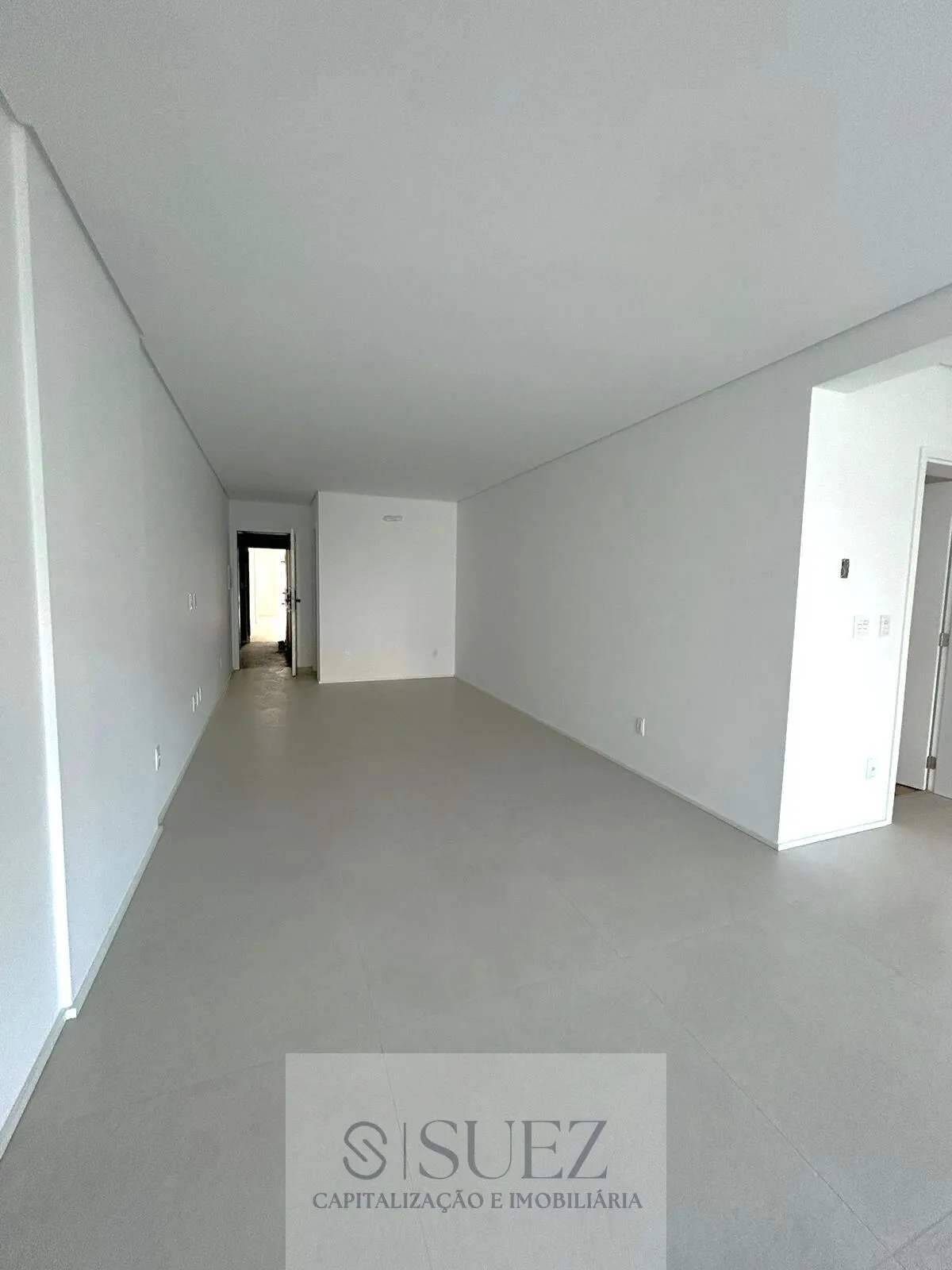 Belíssimo apartamento novo na Alameda — foto 3